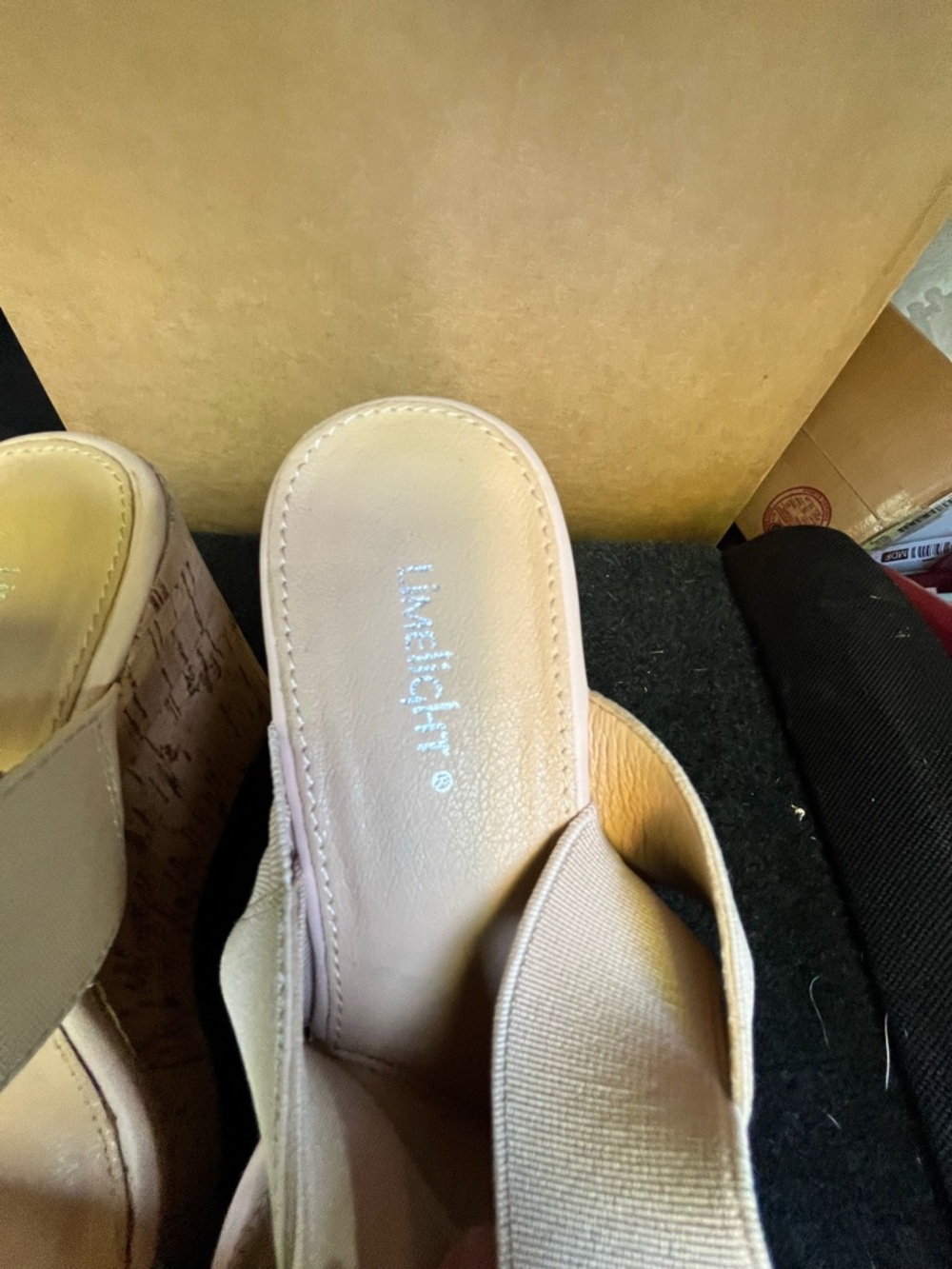 Limelight Women's Cream Crisscross Cork Wedge Sandals  Womens Size 6 Great shape - Picture 7 of 7